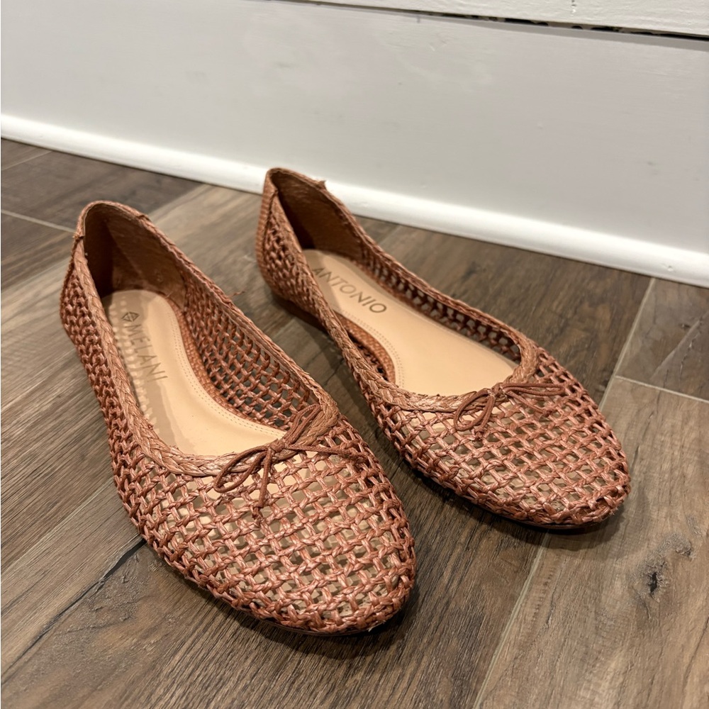 Antonio Melani brown woven ballet flats.